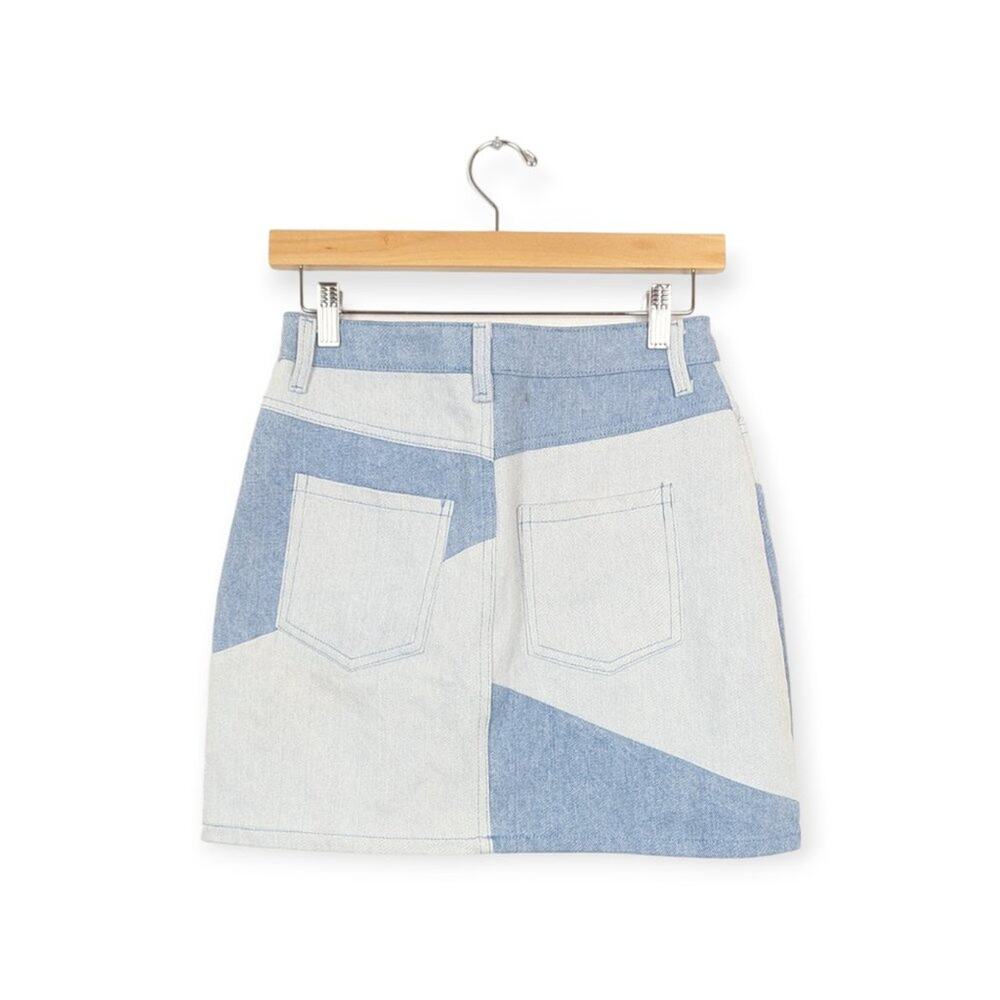 Le Lis Throwback Beauty Patchwork Denim Skirt Size S - Picture 2 of 6
